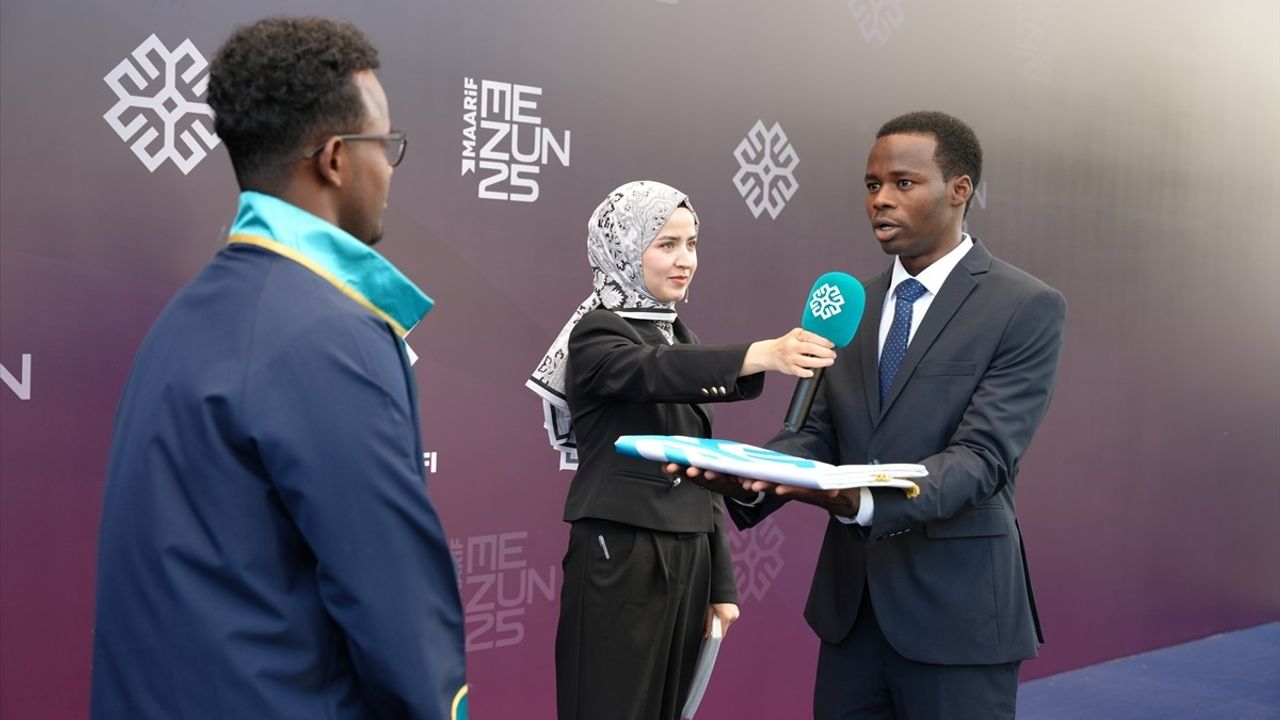 Türkiye Maarif Vakfı'ndan İstanbul'da Mezuniyet Töreni