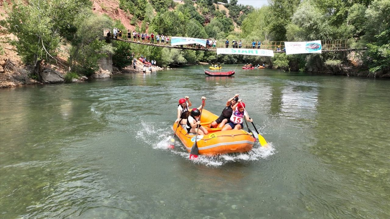 Türkiye Rafting Şampiyonası ve Süper Kupa Yarışları Tunceli'de Başladı