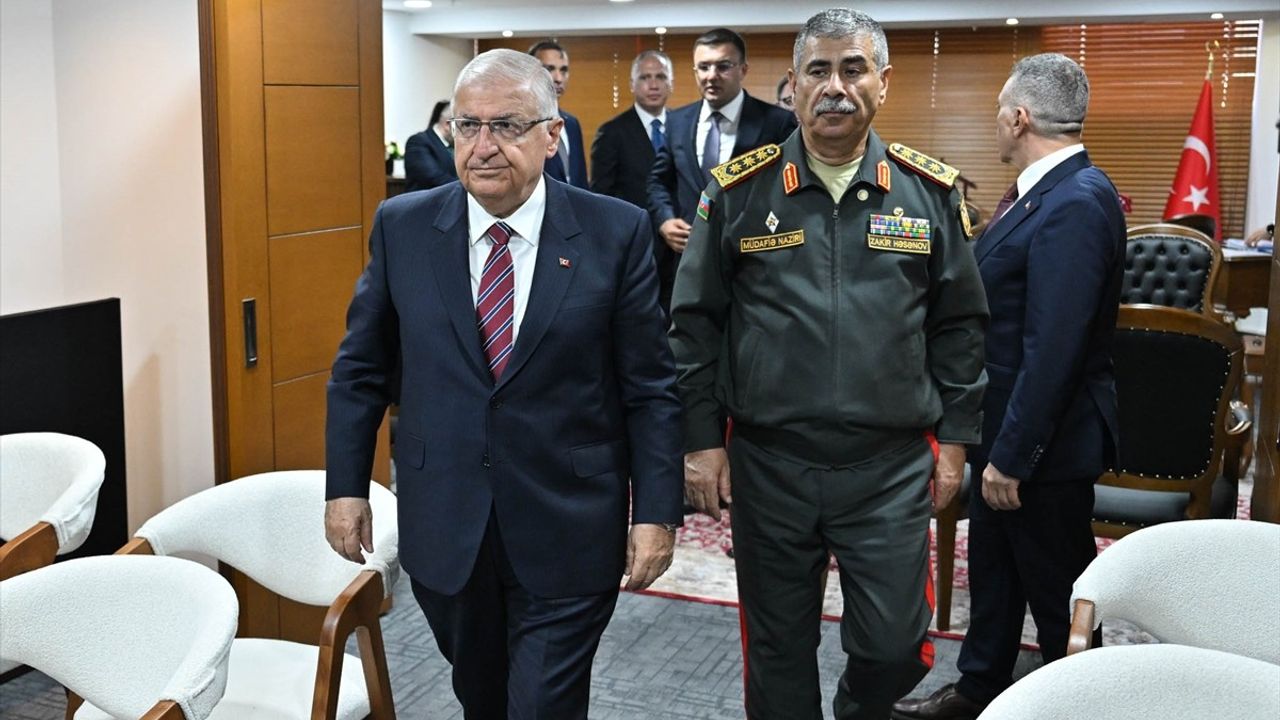 Türkiye ve Azerbaycan Askeri Güvenliği Güçlendirmek İçin Anlaştı