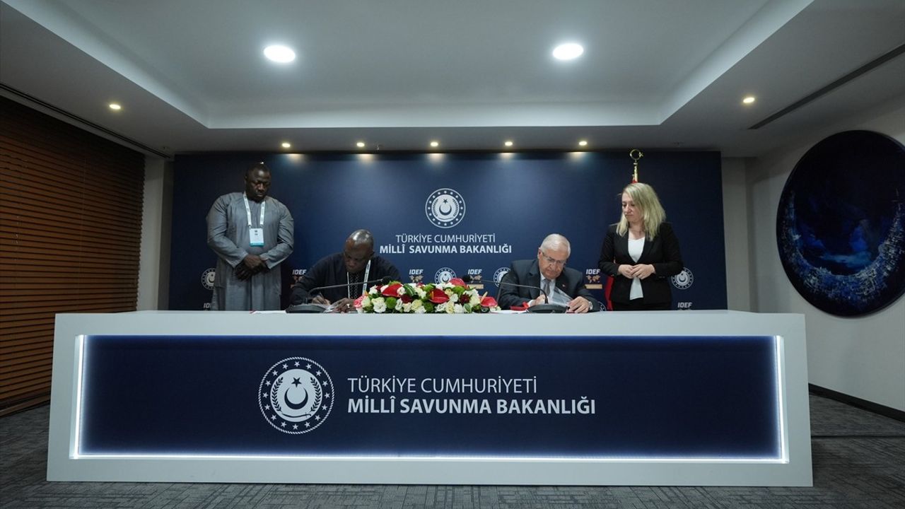 Türkiye ve Gambiya Arasında Askeri İşbirliği Protokolü İmzalandı