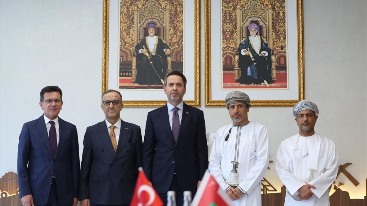 Türkiye ve Umman'dan Enerji İşbirliği İçin Mutabakat Zaptı