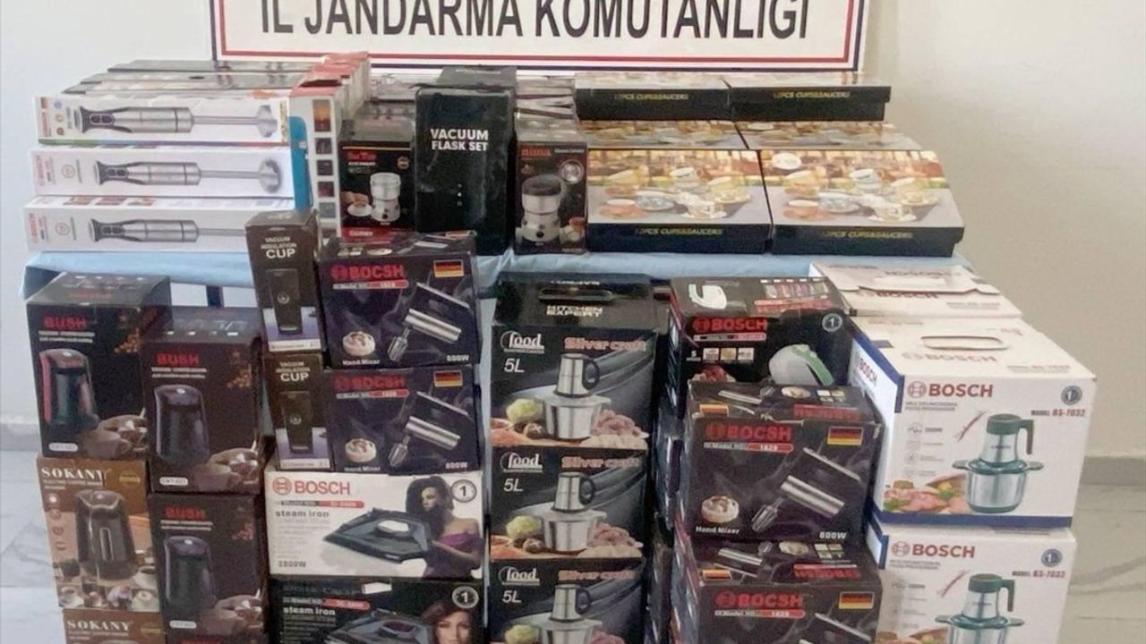 Van'da Kaçakçılık Operasyonlarında 31 Şüpheli Gözaltına Alındı