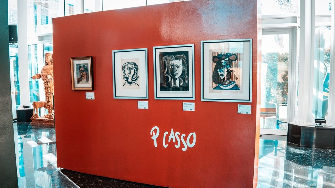 Van'da 'Pablo Picasso: Yaratılış Her Şeydir' Sergisi Devam Ediyor