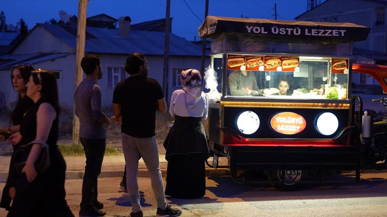 Van Kültür Yolu Festivali ile Kentteki Hareketlilik Artıyor