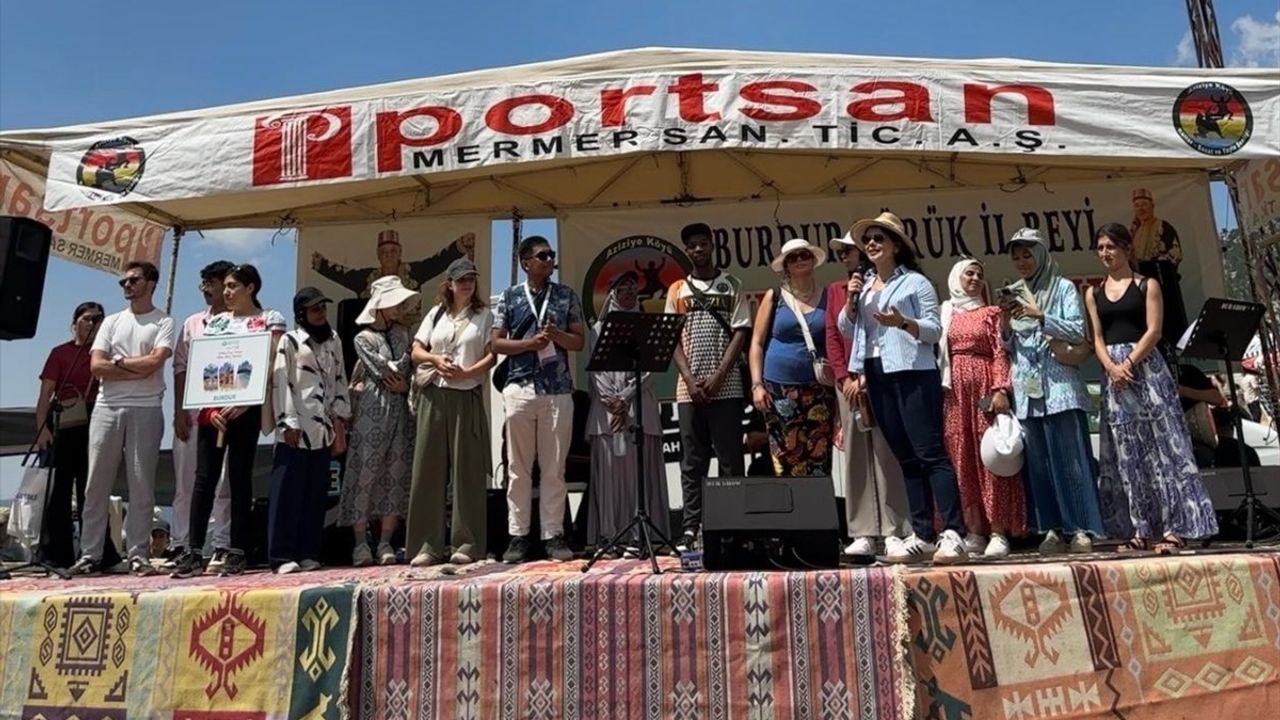 Yabancı Öğrenciler Yörük Kültürü ile Buluştu: Burdur'da Şenlik Coşkusu