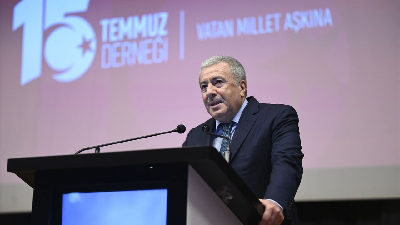 Yıldız Teknik Üniversitesi'nde 9. Uluslararası 15 Temmuz Sempozyumu Düzenlendi