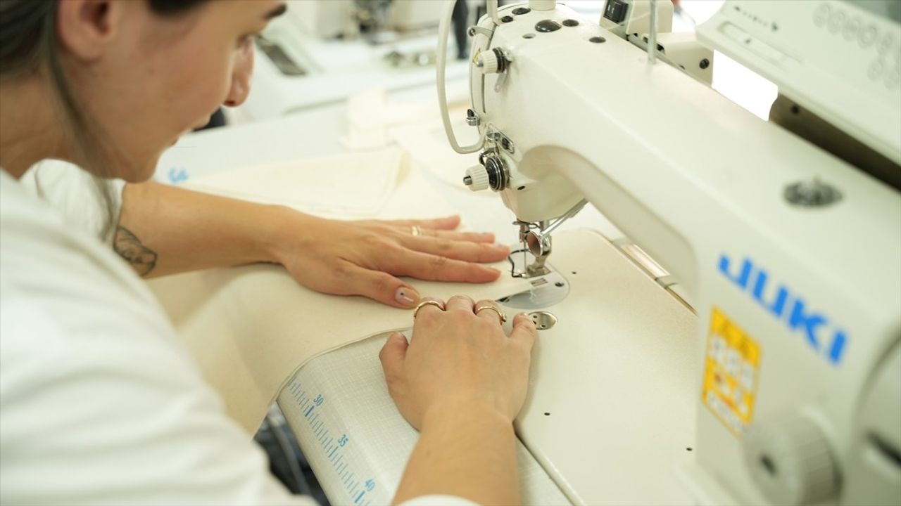 Yunus Emre Enstitüsü'nün Yaz Okulları: Kültürler Arası Dostluk ve Eğitim