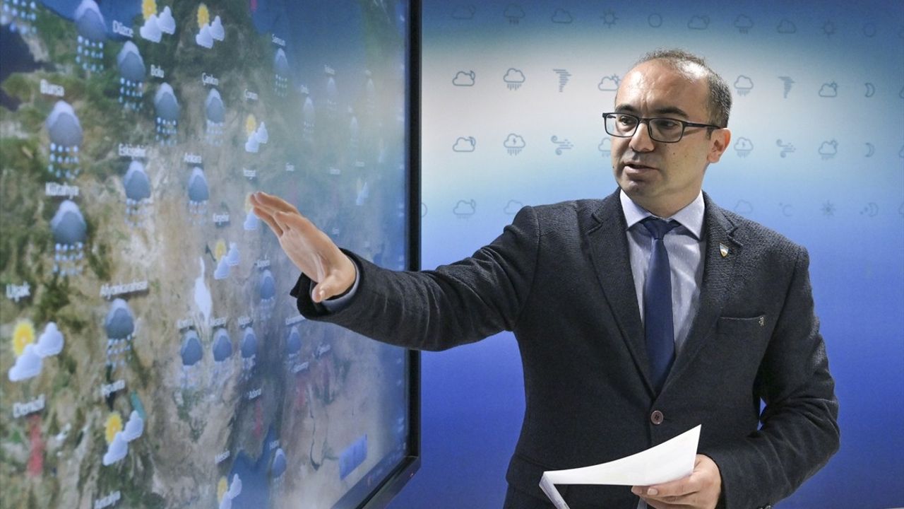 Yurt Genelinde Yağışlı Hava Etkisini Gösterecek