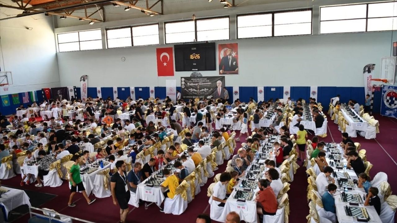 20. Uluslararası Açık Satranç Turnuvası Keşan'da Sona Erdi