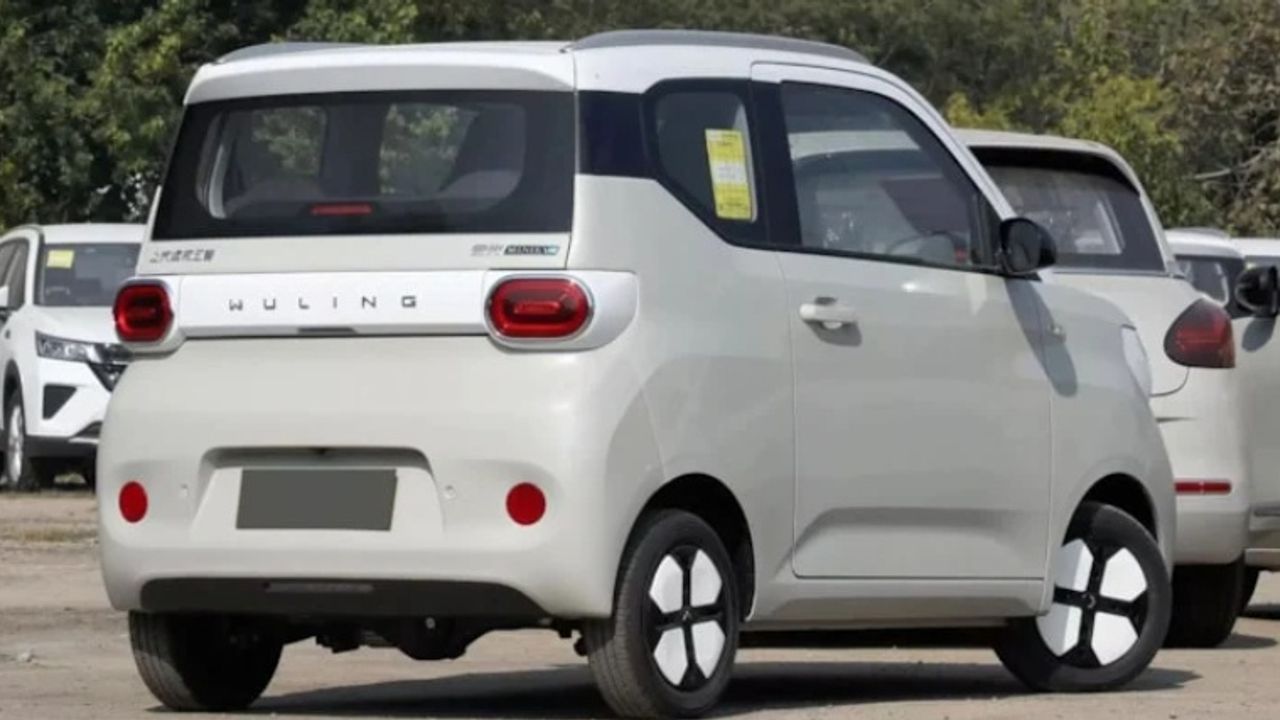 250 Bin TL'ye Elektrikli Araba: Hongguang Mini EV Her 2 Dakikada Bir Satılıyor