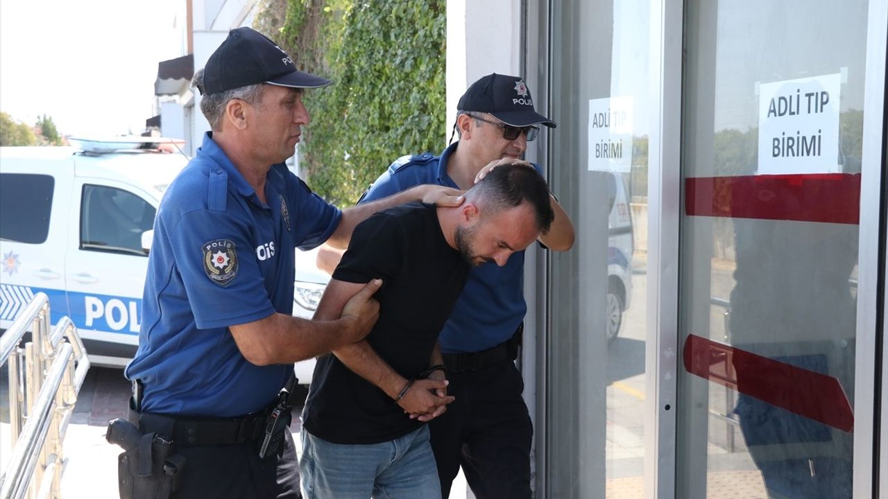 Adana'da Amir İşçiyi Tabancayla Yaraladı, Tutuklandı