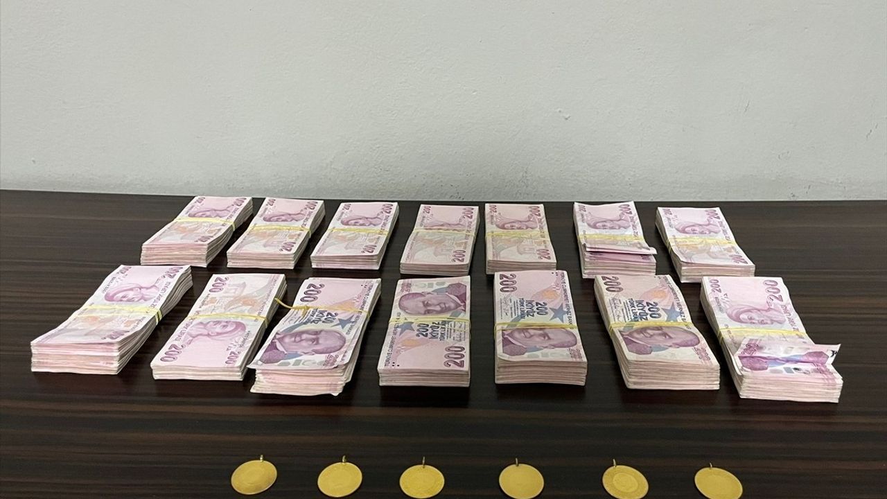 Adana'da çöpe atılan altınlar polis çalışmasıyla bulundu