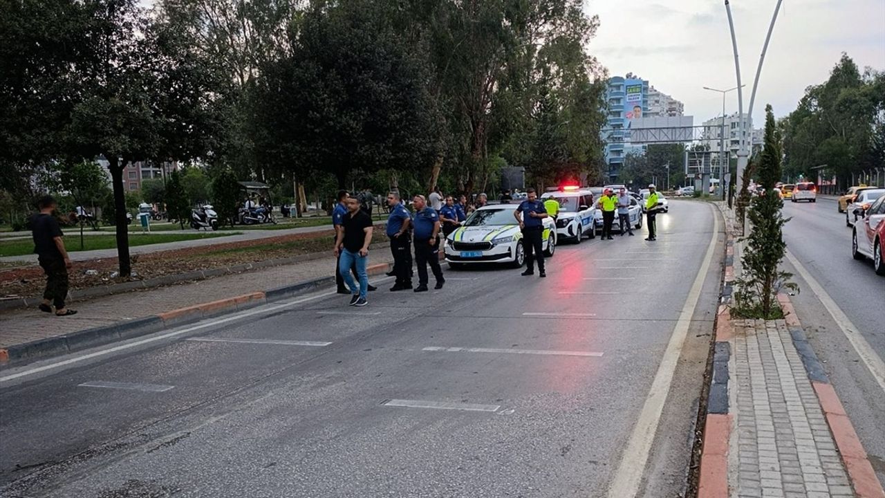 Adana'da Motosiklet Kazası: Sürücü Hayatını Kaybetti