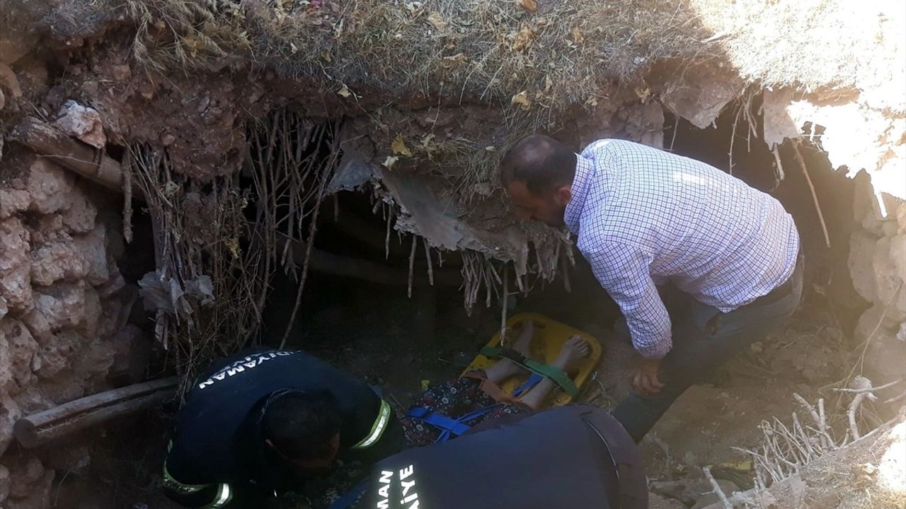 Adıyaman'da Çöken Damın Altında Kalan 70 Yaşındaki Kadın Kurtarıldı