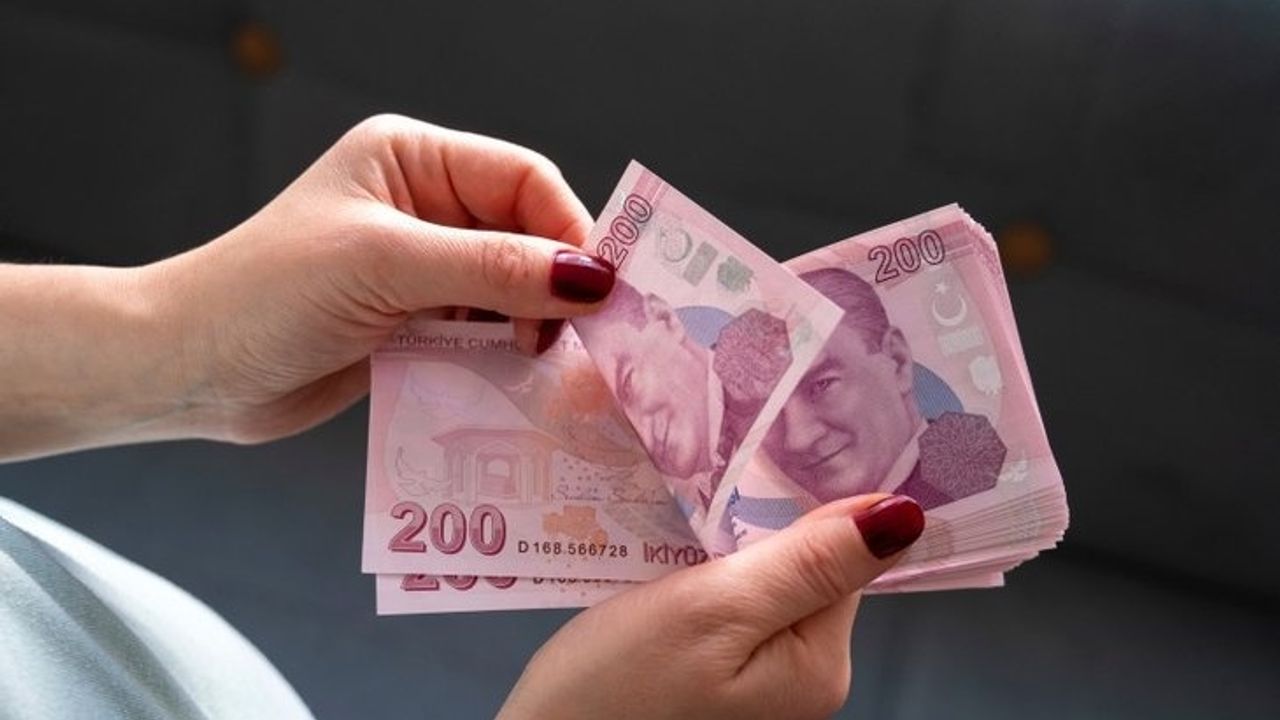 Ağustos sonu mutlaka başvurun! 81 il için kırtasiye desteği e-Devlet'ten yapılacak