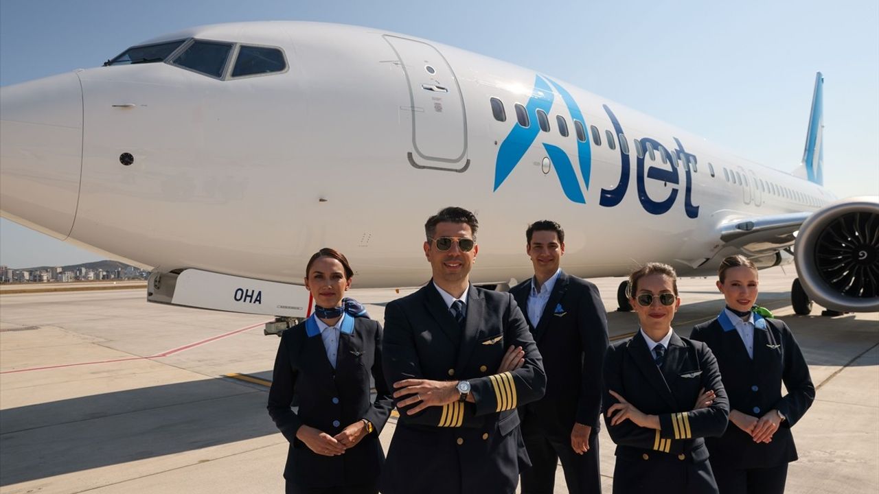 AJet, İkinci Pilotlara Kaptan Pilotluk Fırsatı Sunuyor