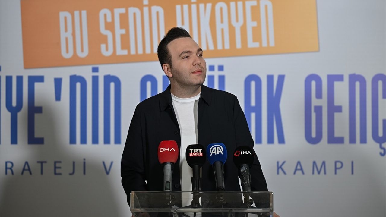 AK Parti Gençlik Kolları, Gençlik Araştırması Sonuçlarını Açıkladı