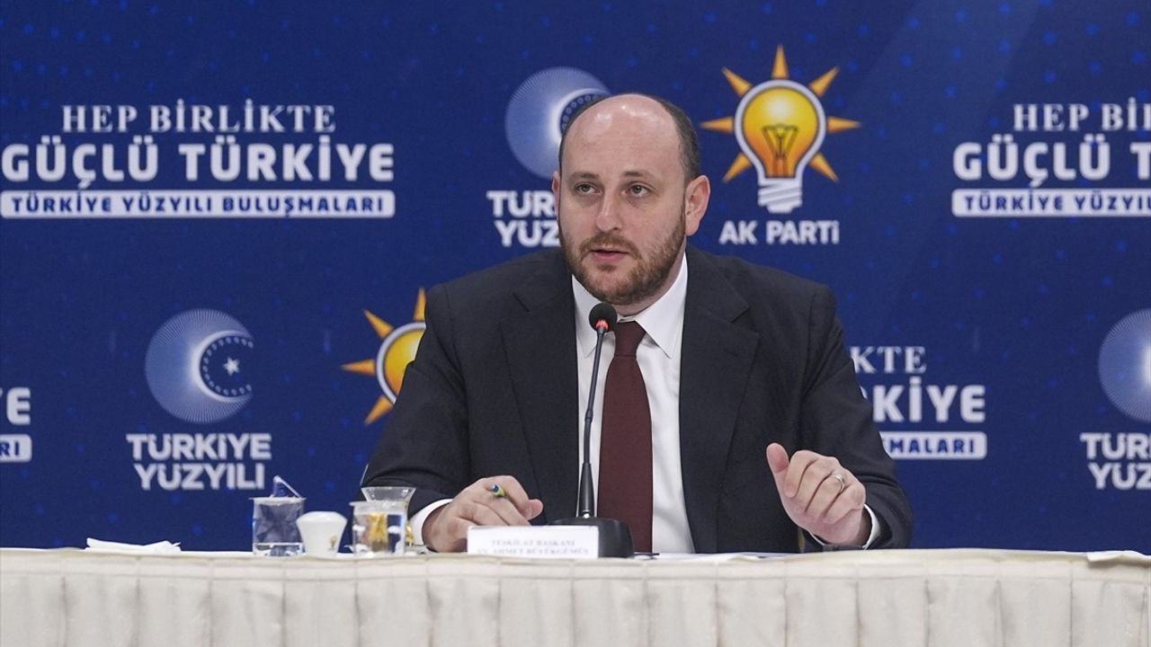 AK Parti'nin 'Türkiye Yüzyılı' Buluşmaları 8 Ağustos'ta Başlıyor