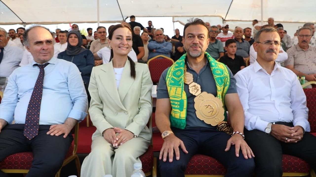 Ali İhsan Batmaz, Korkuteli Altın Kiraz Yağlı Pehlivan Güreşleri'nde Başpehlivan Oldu