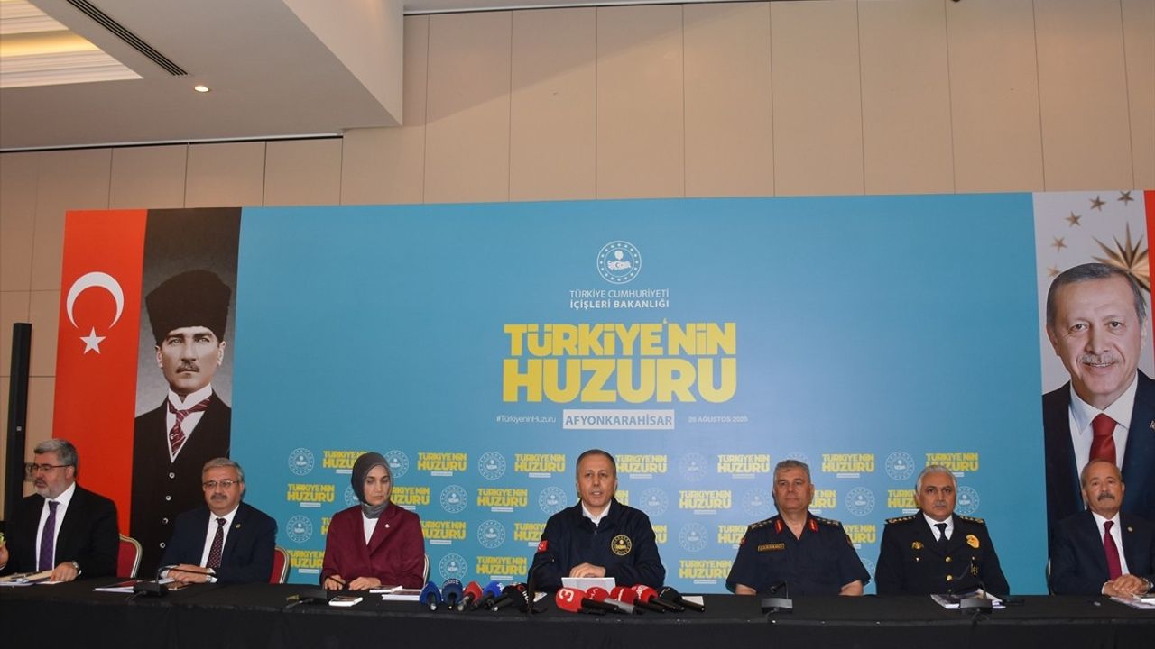 Ali Yerlikaya Afyonkarahisar'da: Motosikletle Suça Karşı Özel Takip