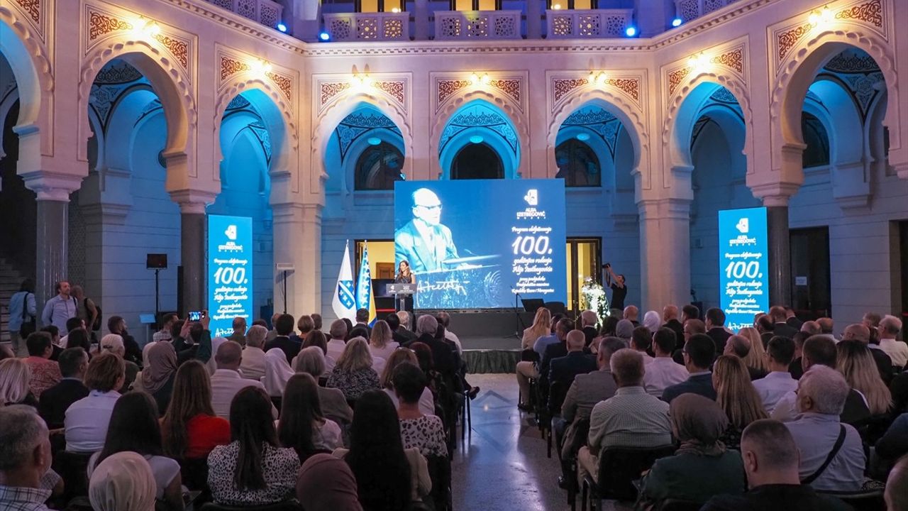 Aliya İzetbegoviç 100. Doğum Yılında Anıldı