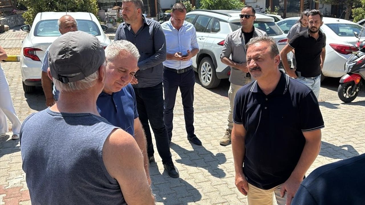 Anahtar Parti Genel Başkanı Ağıralioğlu Çanakkale'de Yangın Bölgesini Ziyaret Etti