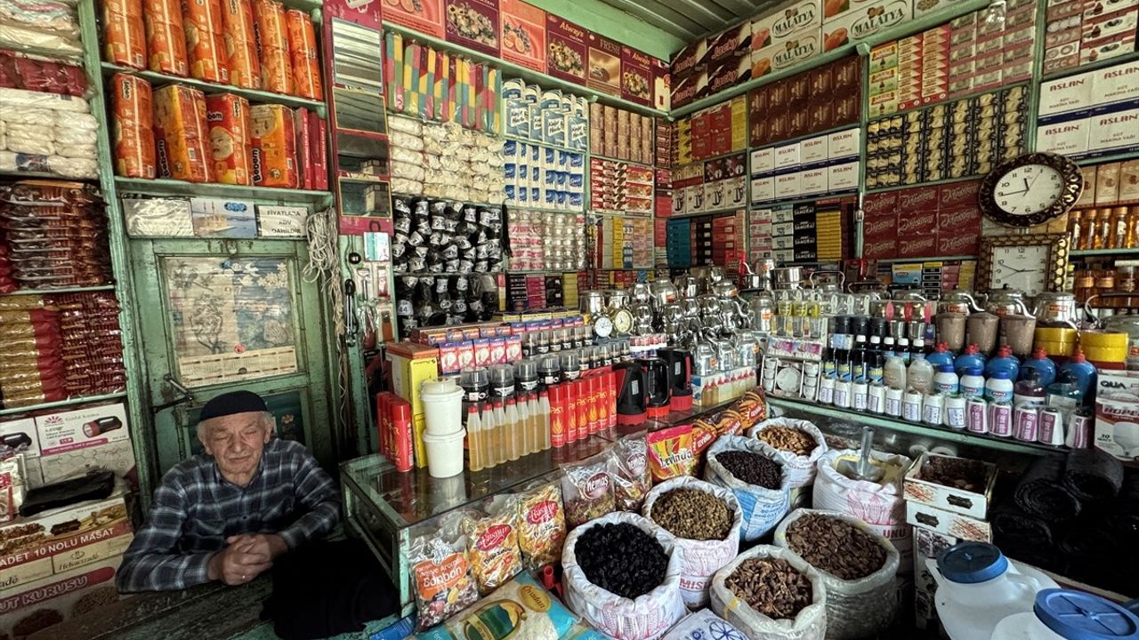 Ardahan'da 57 Yıllık Bakkala Düzeninden Dolayı Teşekkür Belgesi