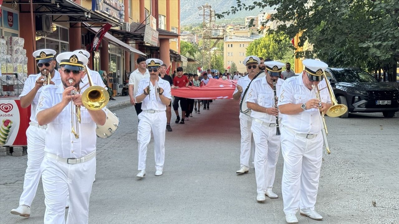 Artvin'de 4. Ardanuç Kültür Sanat Festivali kortej yürüyüşüyle başladı