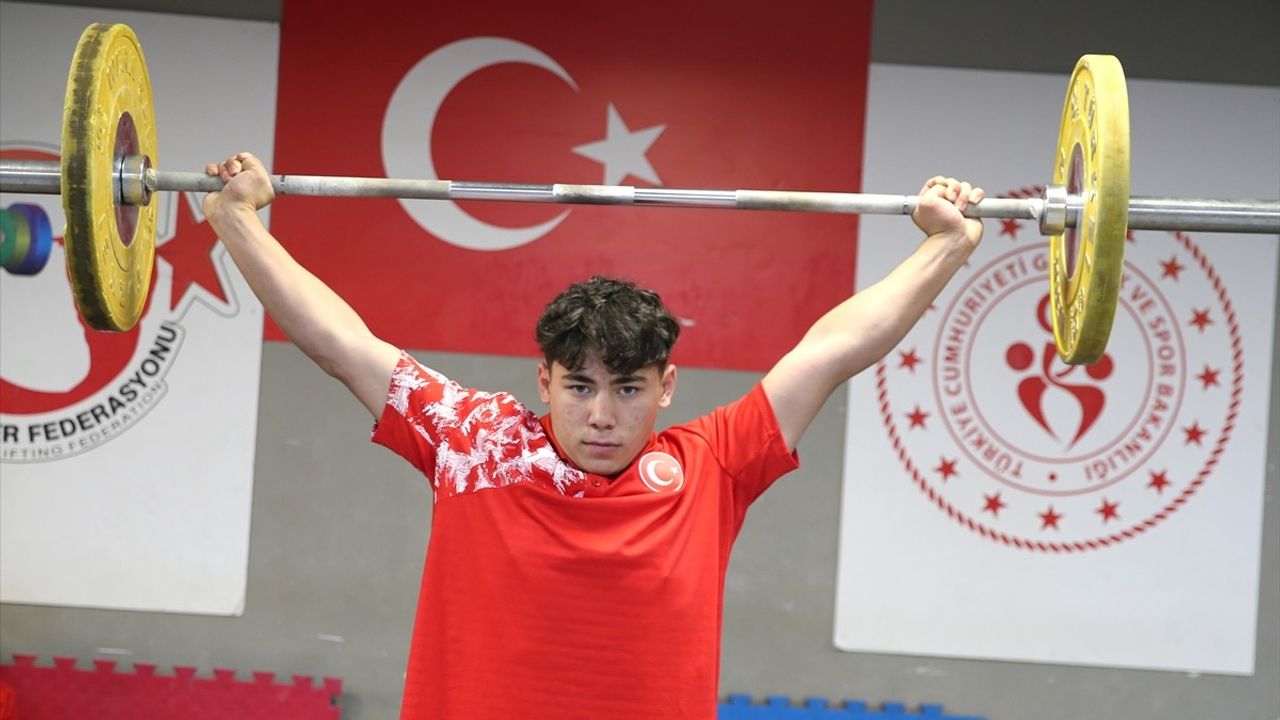 Avrupa Şampiyonu Türk Haltercilerden Gururlandıran Başarı: 5 Altın 6 Madalya