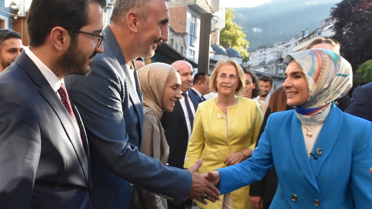 Bakan Göktaş: Aile Yılı'nda Artvin'e Destekler Hızlandırıldı