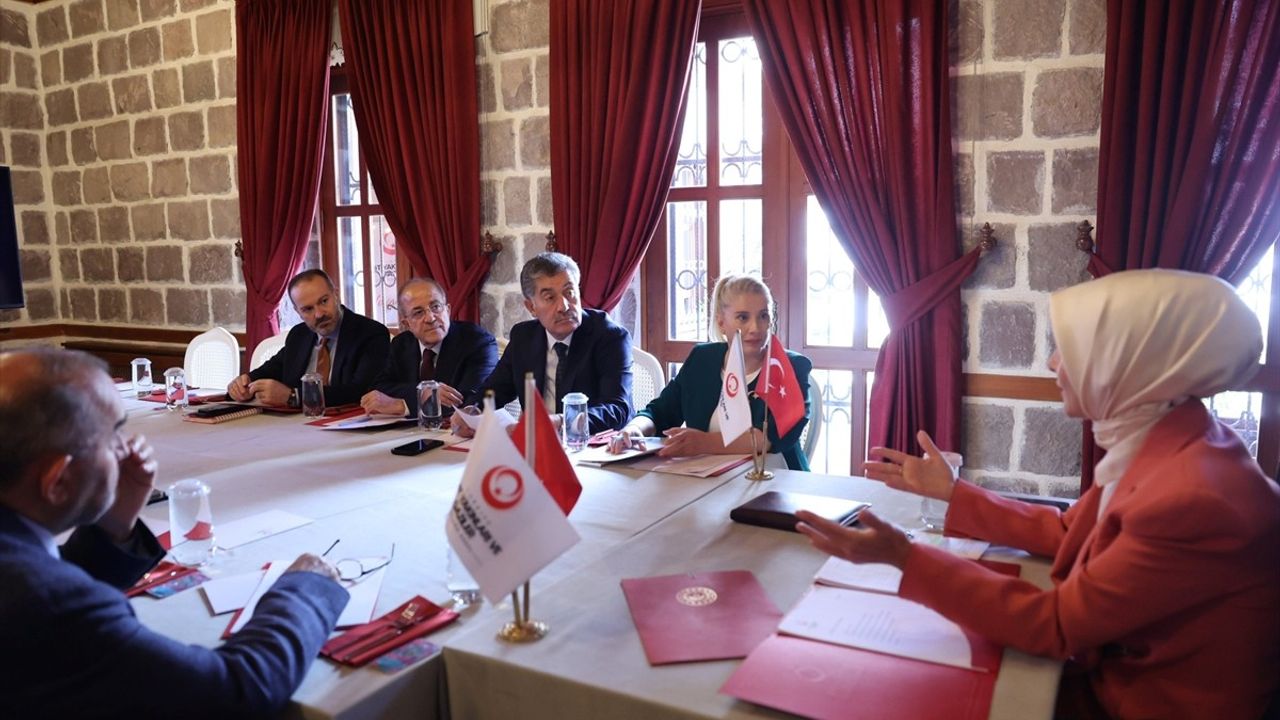 Bakan Göktaş: 'Terörsüz Türkiye' — Şehit Yakınları ve Gaziler Vakfı Mütevelli Heyeti Toplantısı