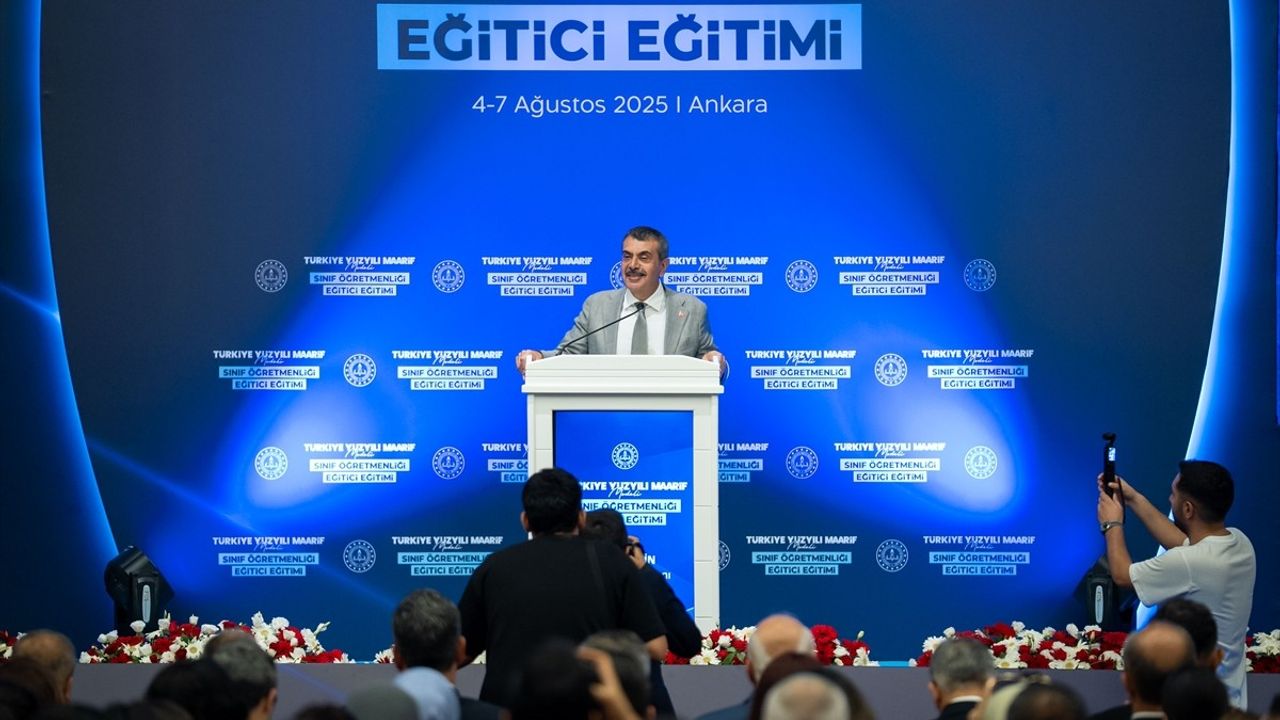 Bakan Tekin, Türkiye Yüzyılı Maarif Modeli ile Orman Sevgisini Aşılayacak