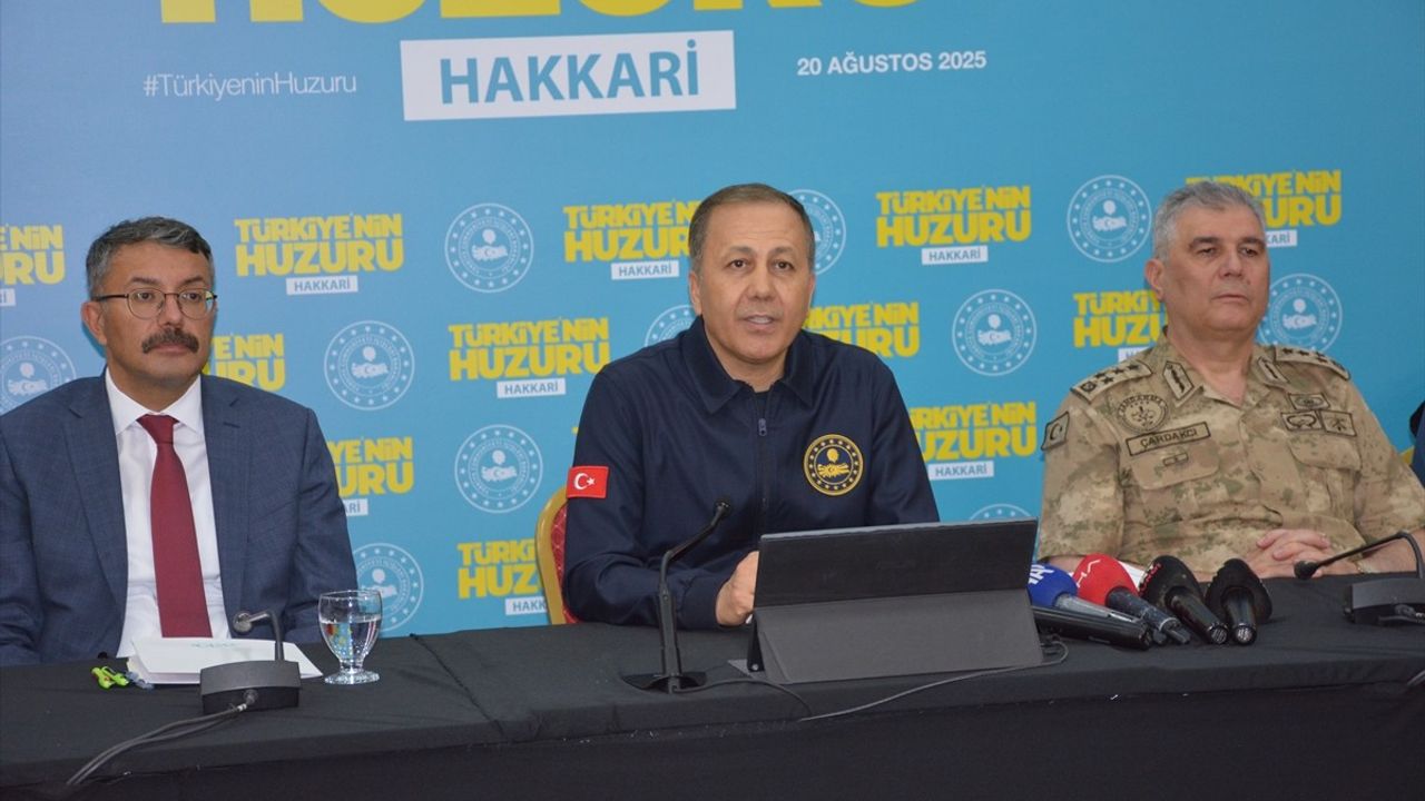 Bakan Yerlikaya: Hakkari'nin huzuru, Türkiye'nin huzurudur — Suçlarda belirgin düşüş ve operasyon sonuçları