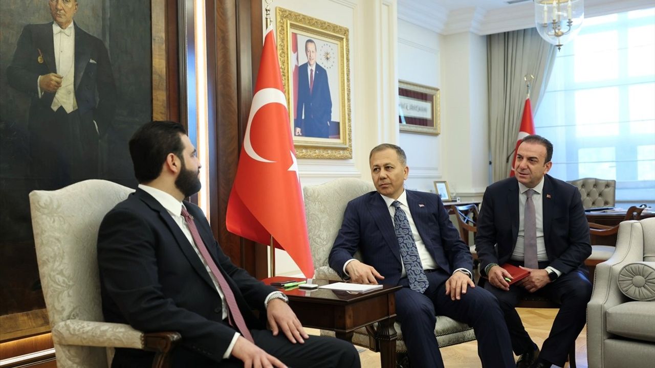 Bakan Yerlikaya, Suriye İçişleri Bakanı Hattab ile İşbirliği Görüşmesi Gerçekleştirdi