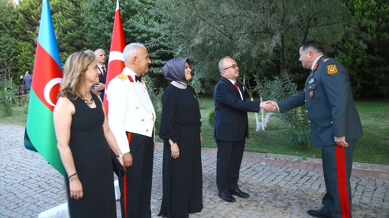 Bakü'de 30 Ağustos Zafer Bayramı'nın 103. Yılı: Türkiye-Azerbaycan Dayanışması