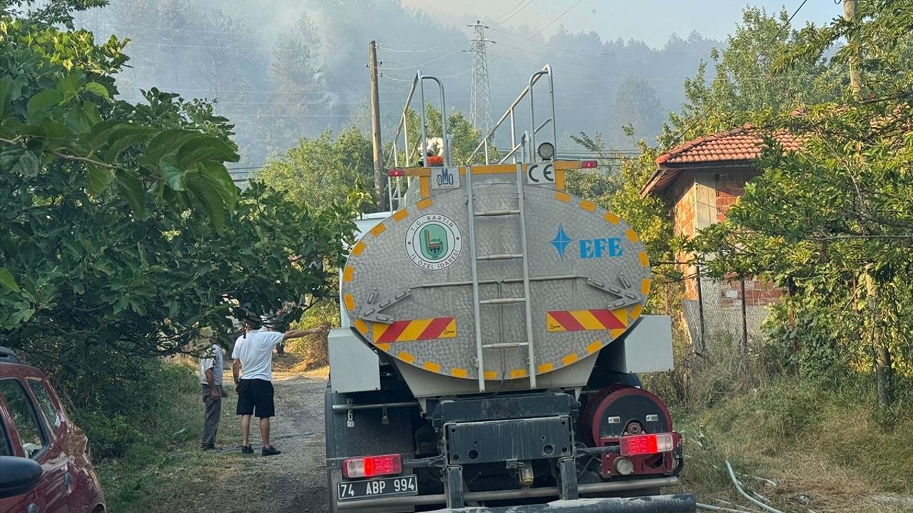 Bartın'da Orman Yangınına Zorlu Müdahale