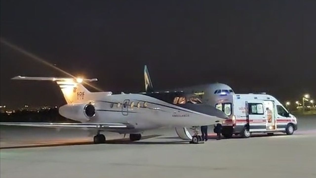 Batman'dan Ambulans Uçakla Ankara'ya Sevk: 19 Aylık Bebek ve 20 Yaşındaki Genç