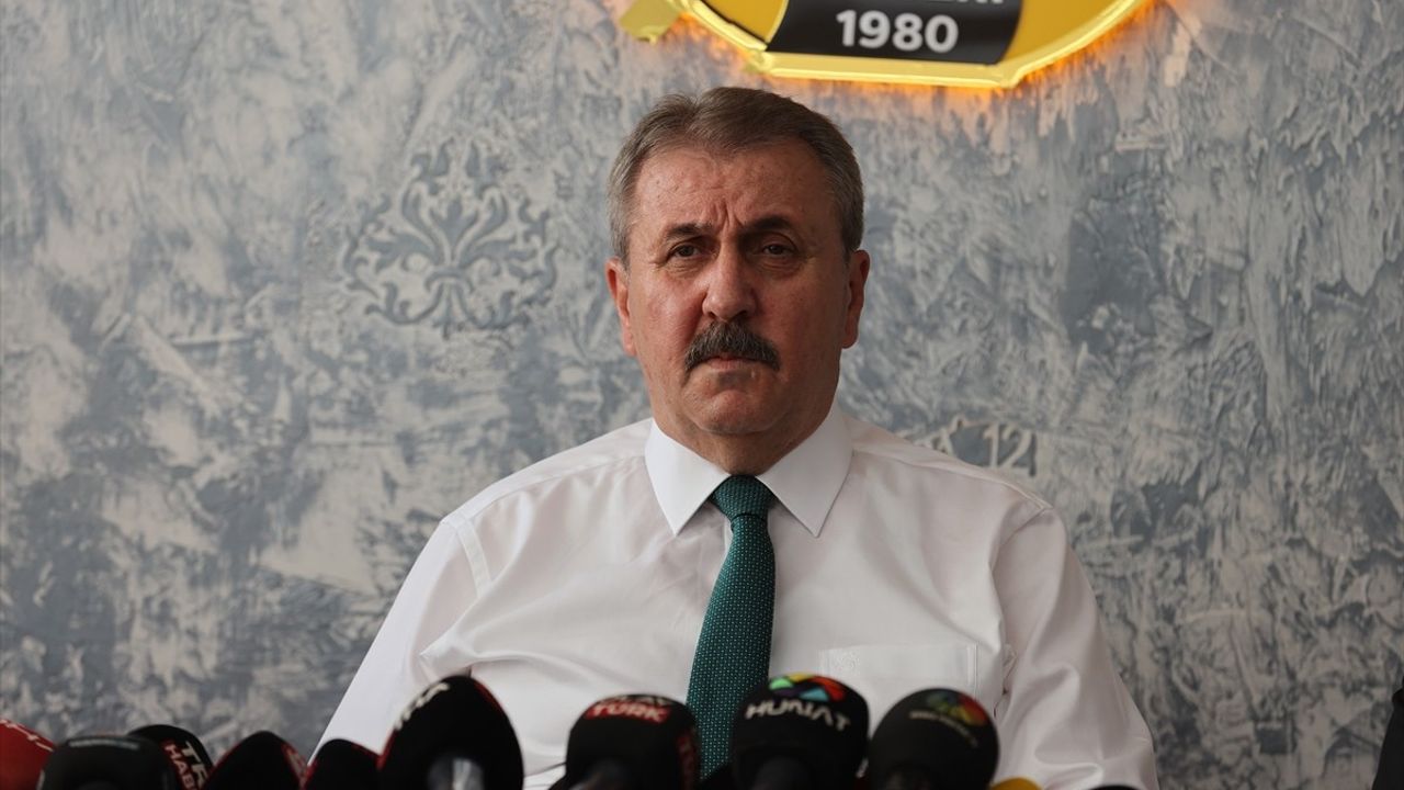 BBP Genel Başkanı Destici, ABD'nin Gümrük Vergilerini Eleştirdi