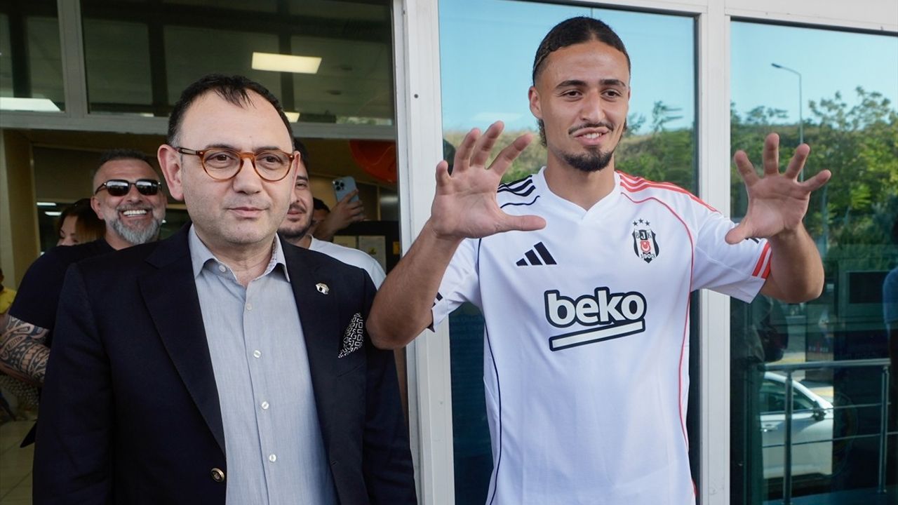 Beşiktaş Transferi: 19 Yaşındaki Sağ Bek Taylan Bulut İstanbul'da