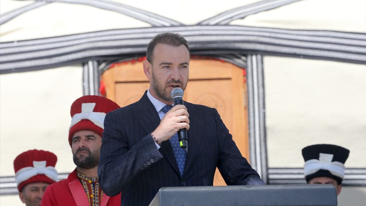 Bitlis Ahlat'ta Malazgirt Zaferi'nin 954. Yılı Etkinlikleri Başladı