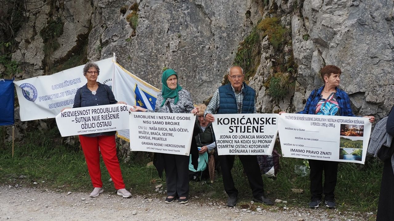 Bosna Hersek'te Koricanske Kayalıkları'nda 224 Sivil Anma Töreni