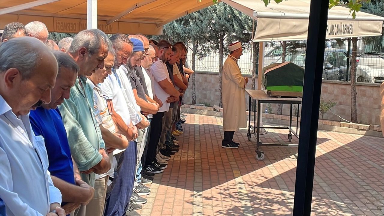 Bursa'da Motosiklet Kazası: Genç Sürücü Hayatını Kaybetti