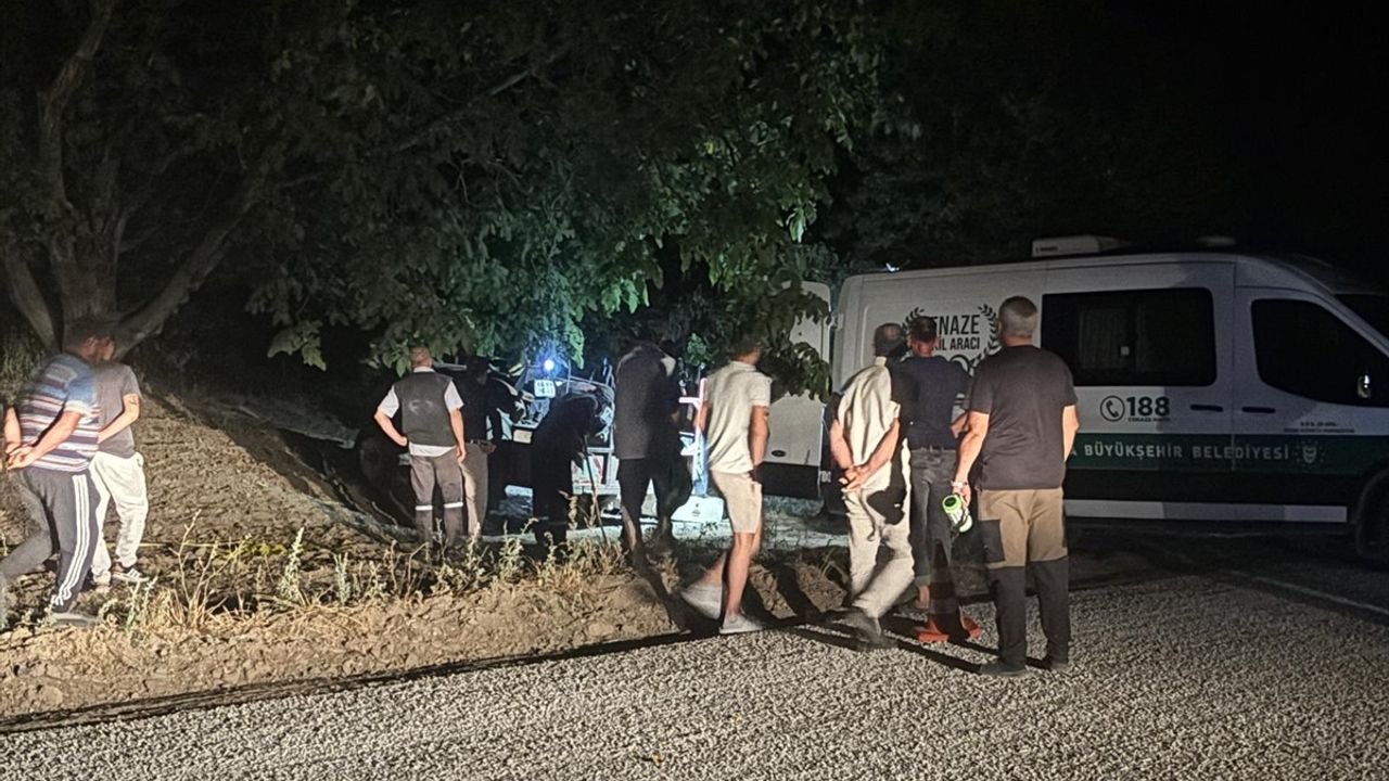 Bursa'da Silahlı Kavgada Ölen Seyfi Baylar Defnedildi