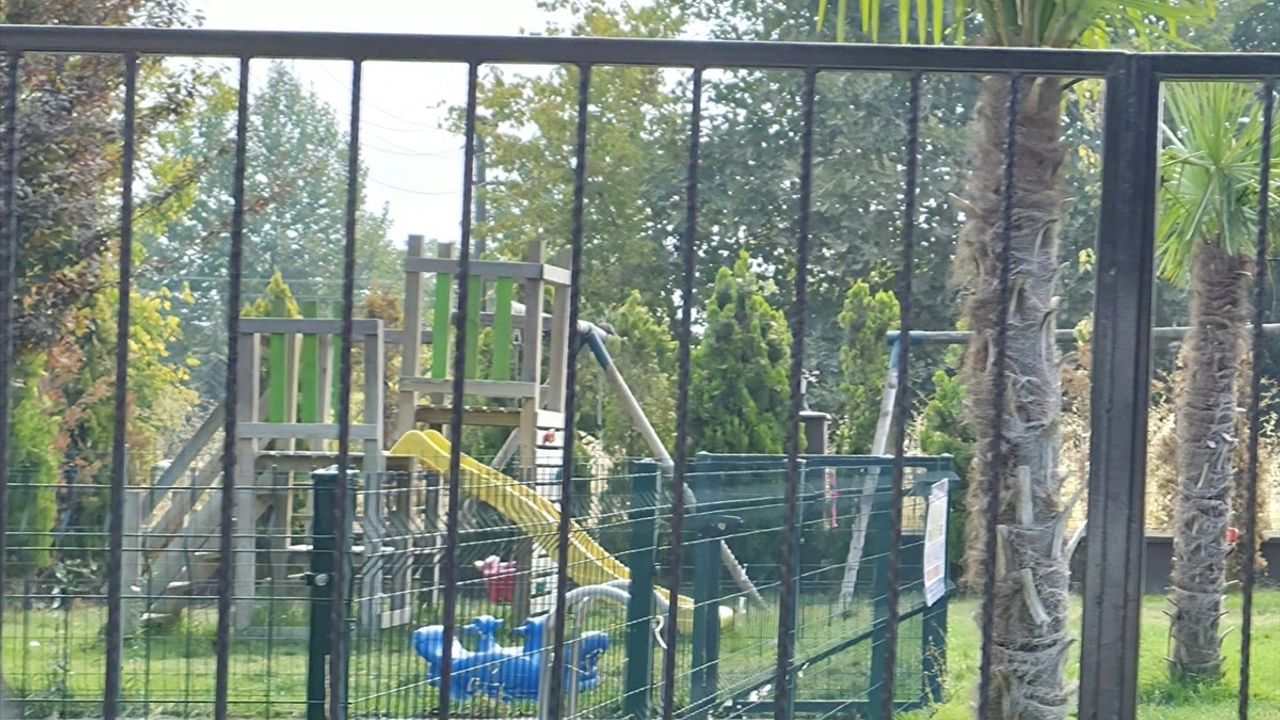 Bursa İnegöl'de Kreşte Havuza Düşen 4 Yaşındaki Berra Dizi Hayatını Kaybetti