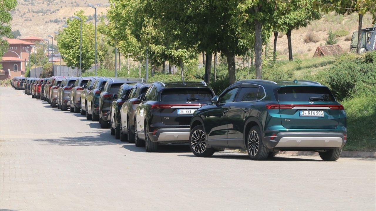 Çankırı'da Türkiye'nin En Uzun TOGG Konvoyu Gerçekleştirildi