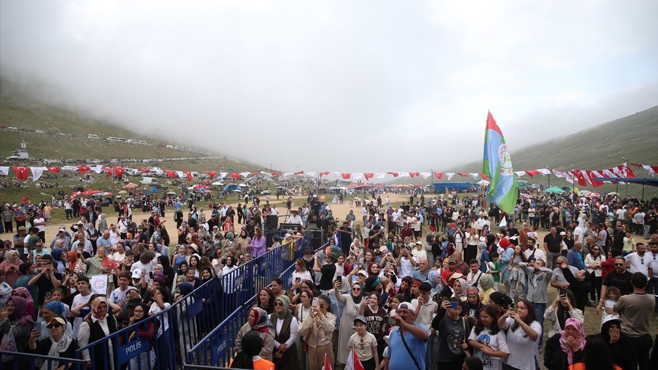 Çaykur Rizespor Kulübü 'Birlik ve Beraberlik Şöleni' ile Kenetlendi