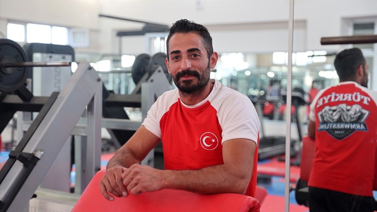 Ceyhan Ağbal'ın Dünya Şampiyonası'nda Altın Hedefi