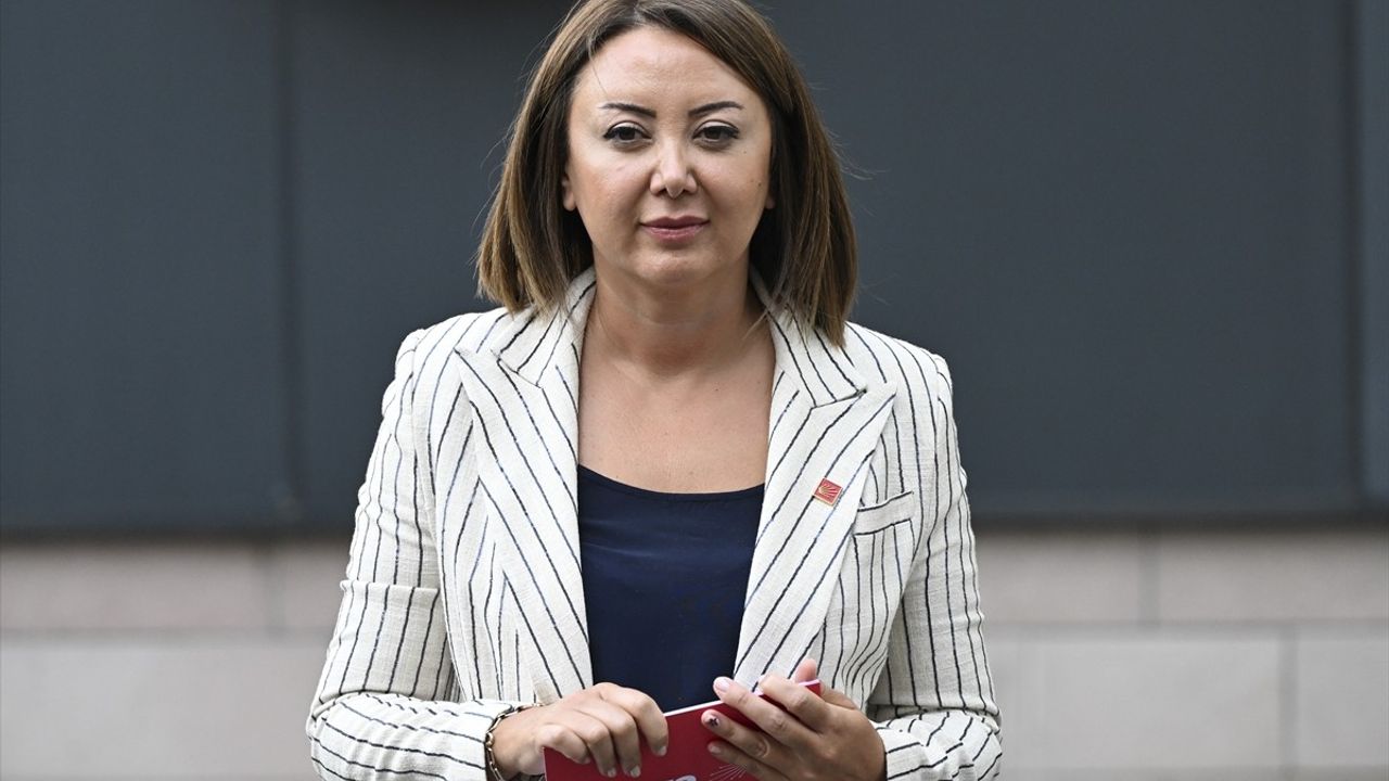 CHP'den HSK'ye Başvuru: 'İBB Davası Borsası' İddiası İçin Şikayet