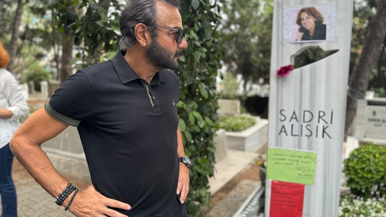 Çolpan İlhan 89. Doğum Gününde Anıldı