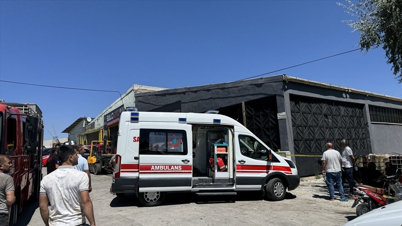 Çorum'da Atık Yağ Tankına Düşen Anne ve 12 Yaşındaki Oğlu Öldü